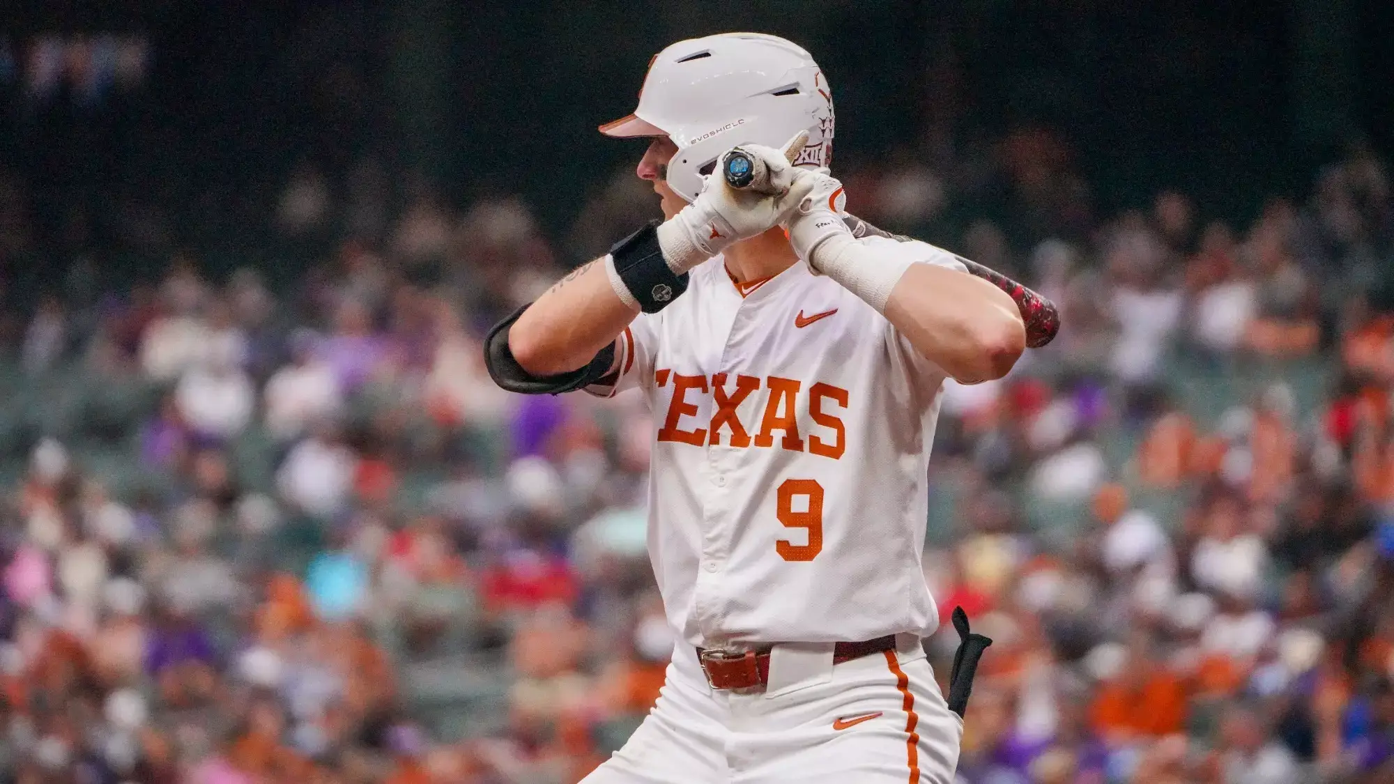 the show 25 college teams